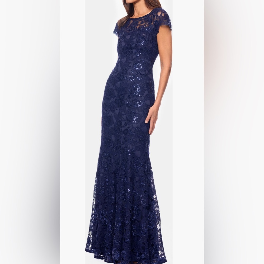 Xscape Evenings Sequin Lace Overlay Gown Blue Trumpet Formal Dress Size 4 NWT